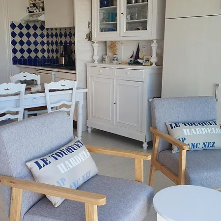 Апартаменты Joli Face Mer, A 100m Du Centre-ville! Ардело-Плаж