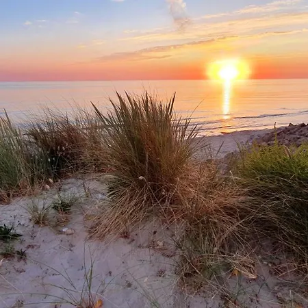 Апартаменты Joli Face Mer, A 100m Du Centre-ville!